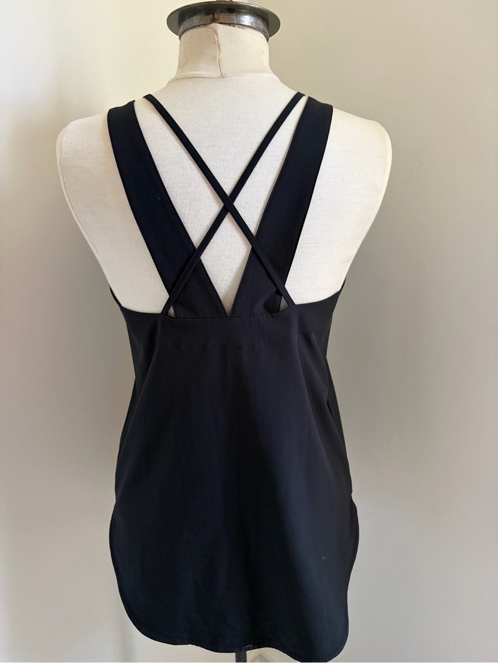 LOLE Women’s Black Square-Neck Tank Top SIZE SMALL